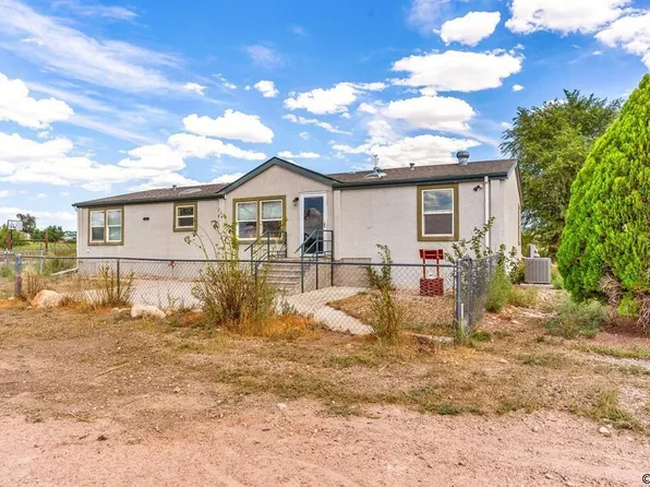 139 9th St, Penrose, CO 81240