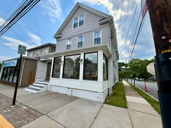 686 Lafayette Ave #1, Hawthorne, NJ 07506