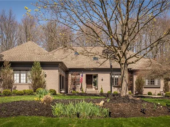 7451 Old Quarry Ln, Brecksville, OH 44141