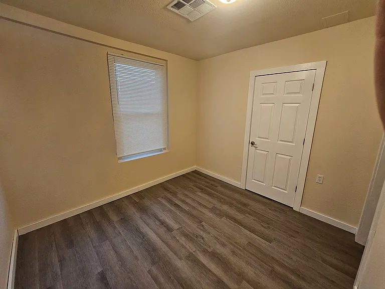 218 E Central Ave #10 — Photo 4