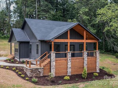 82 Lillycrop Ln, Hendersonville, NC, 28792