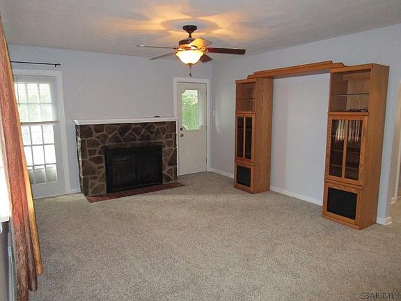 4th image of 2537 Bedford St