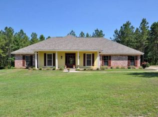 230 Hicks Rd, Benton, LA 71006