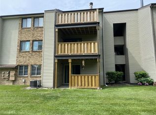 6429 Kindred Sq, Dayton, OH 45449