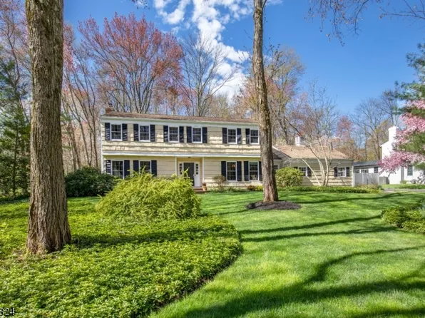 36 Dean Rd, Mendham Boro, NJ 07945