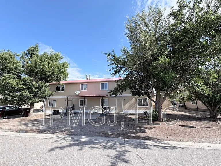 3246.5 Downey Ct #3 — Photo 1