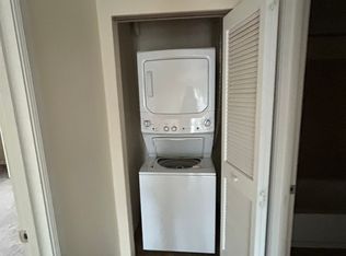 4451 Midvale Ave N APT 8, Seattle, WA 98103