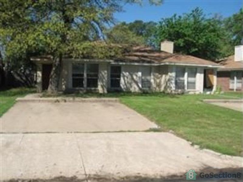 1st image of 510 McQueary St