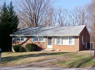 238 Verndale Dr, Roanoke, VA 24019