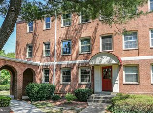 2807 Arlington Blvd APT 143, Arlington, VA 22201