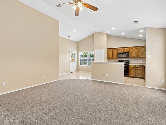 5th image of 1116 Cottonwood Dr