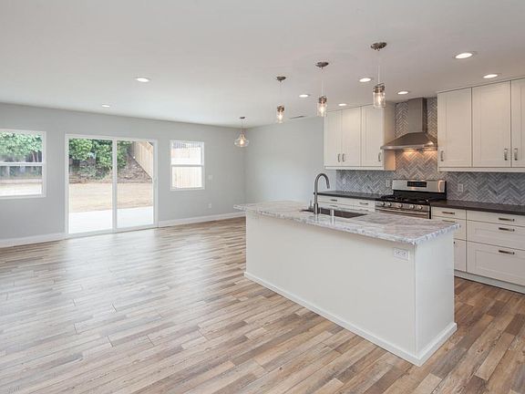 2nd image of 4996 Mount Bigelow Dr