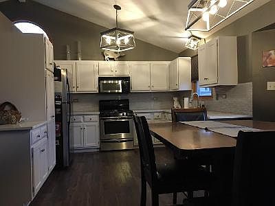 3rd image of 7007 Monmouth Dr