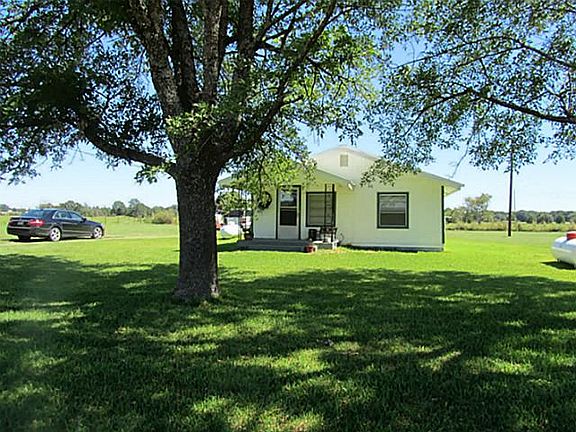 2nd image of 626 County Road 2145