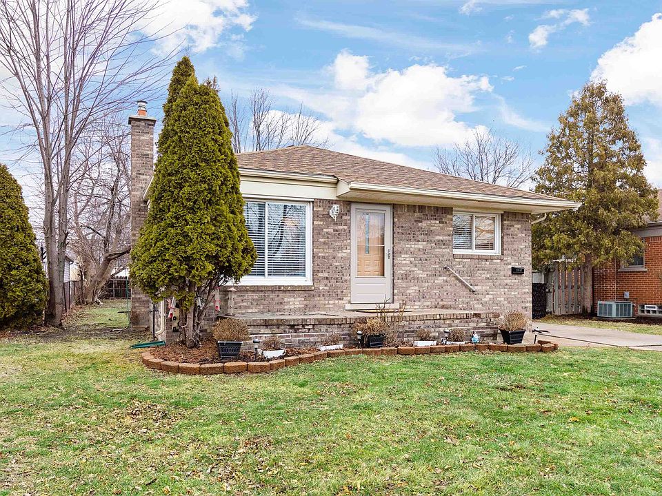 23143 Beverly St, Saint Clair Shores, MI 48082 Zillow