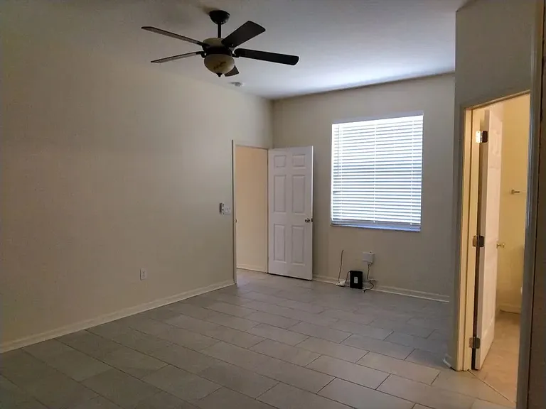 554 Reddicks Cir — Photo 9
