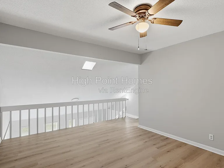 90 Park St #109 — Photo 26