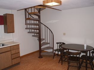 1137 Diamond Hill Rd, Woonsocket, RI 02895