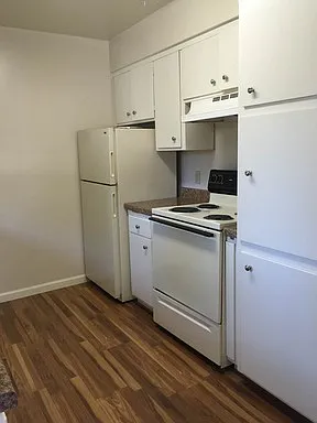 Phoenix Apartments — Photo 57