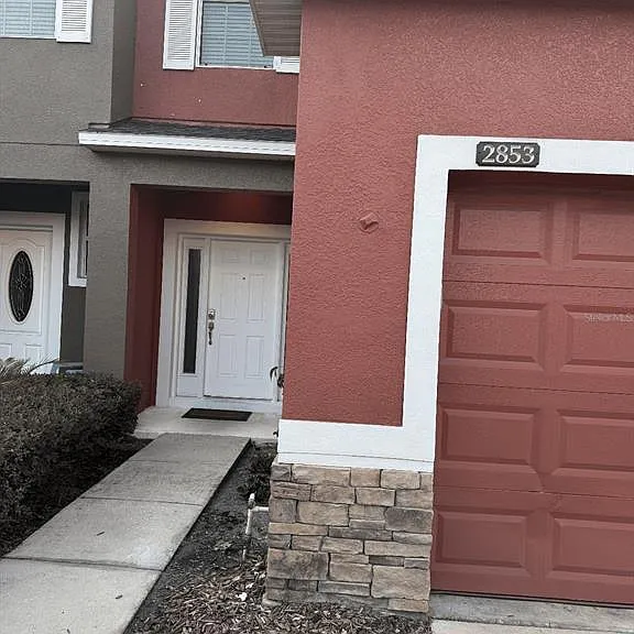 2853 Adelaide Ct — Photo 2