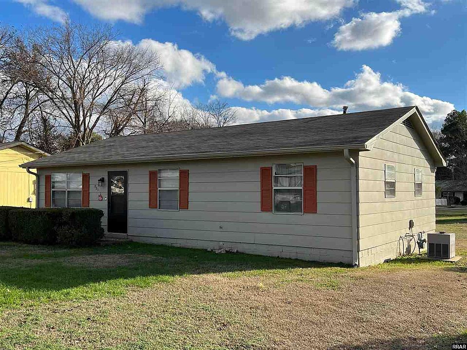 1st image of 921 E Martin Luther King Dr