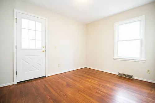 7 W Capistrano Ave — Photo 16