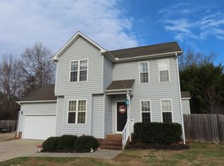 102 Willow Pond Ct, Lillington, NC 27546