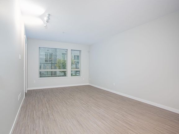 3rd image of 2651 Library Ln #107