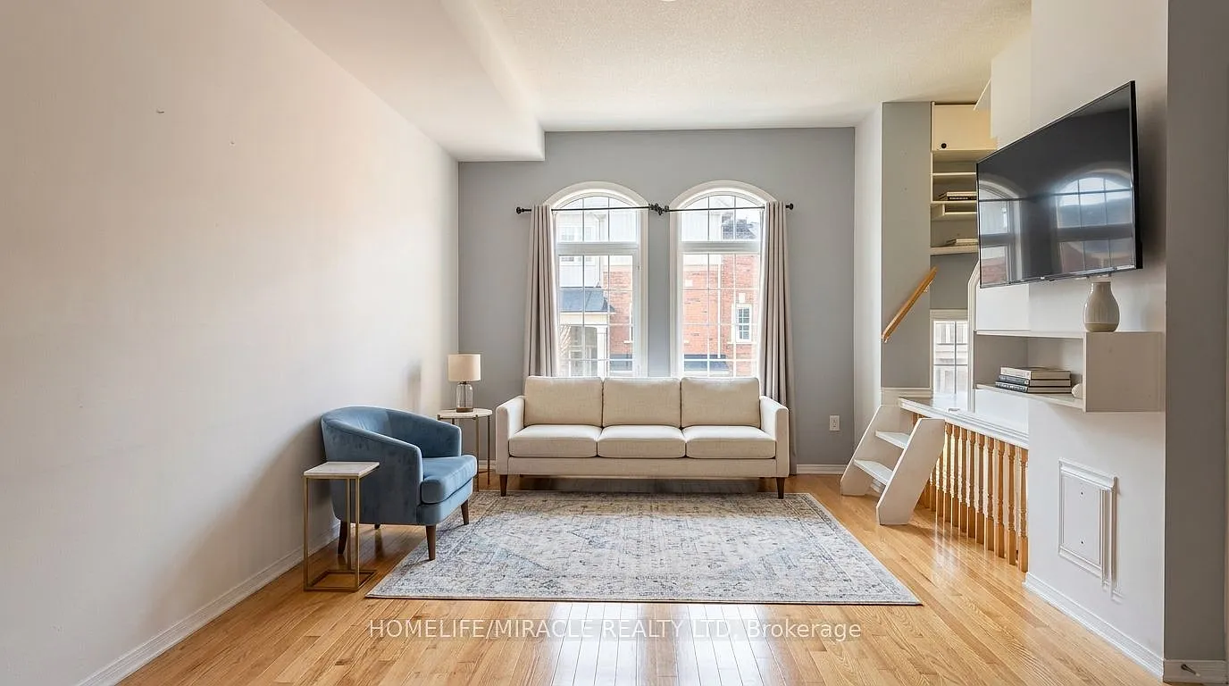 4 bed, $2,799 — Photo 2