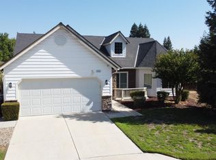 5222 W Beechwood Ave, Fresno, CA 93722