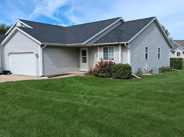5771 Parkview Rd, Sun Prairie, WI 53590