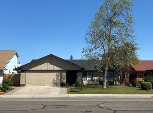 1820 Charles St, Hughson, CA 95326
