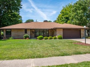 615 S Greenlawn Ave, South Bend, IN