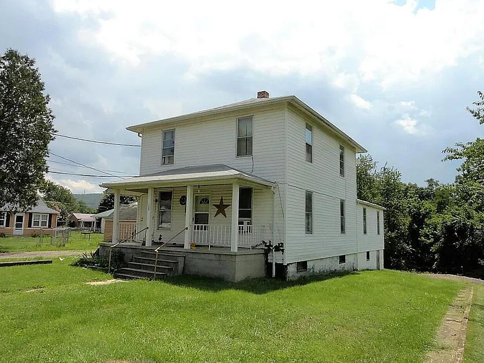 1st image of 709 Lee St #1