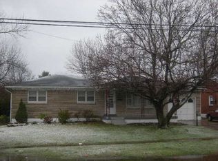 2610 Crums Ln, Shively, KY 40216