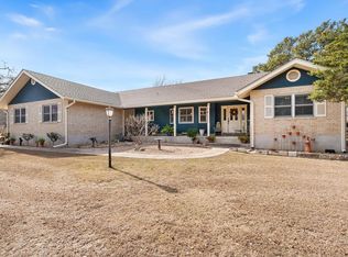 894 Southwoods Dr, Fredericksburg, TX 78624