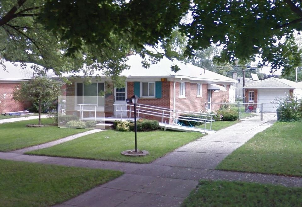 1st image of 3925 Roosevelt Blvd