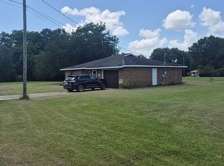 111 Poppy Dr, Ville Platte, LA 70586