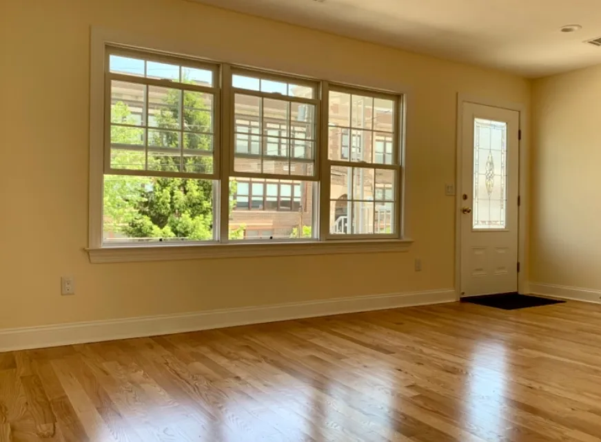 3 bed, 2.5 bath, $3,500 — Photo 2
