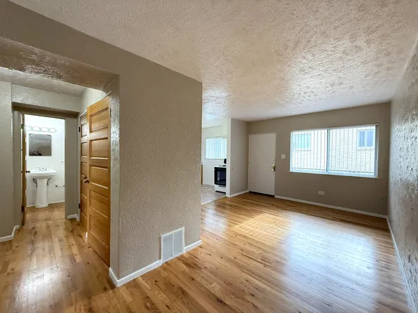 2170 N Franklin St, Denver, CO 80205