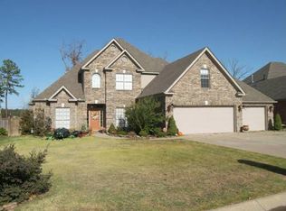 203 Maranes Cir, Maumelle, AR 72113