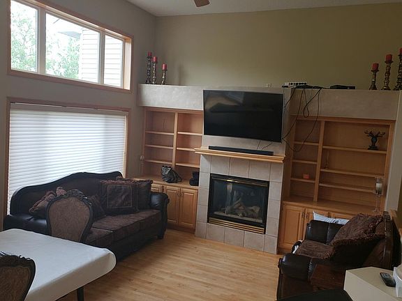 2577 - Living Room 2_06122018