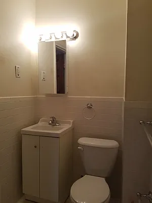 Rented by Keller Williams NYC | media 28