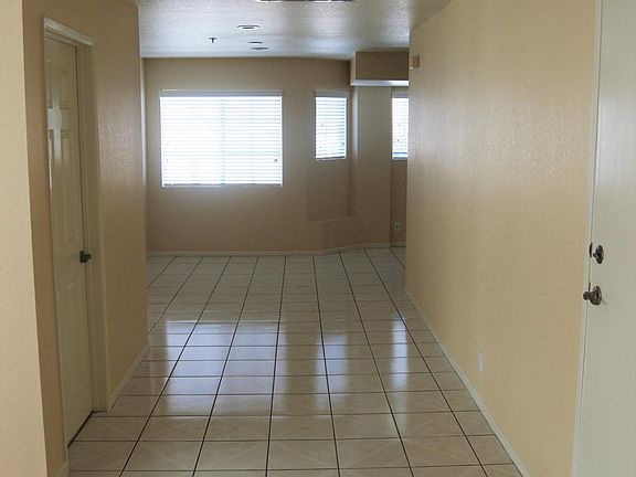 5th image of 736 Arcadia Ave #F