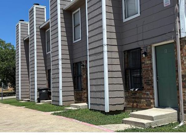 3200 McLean St APT D