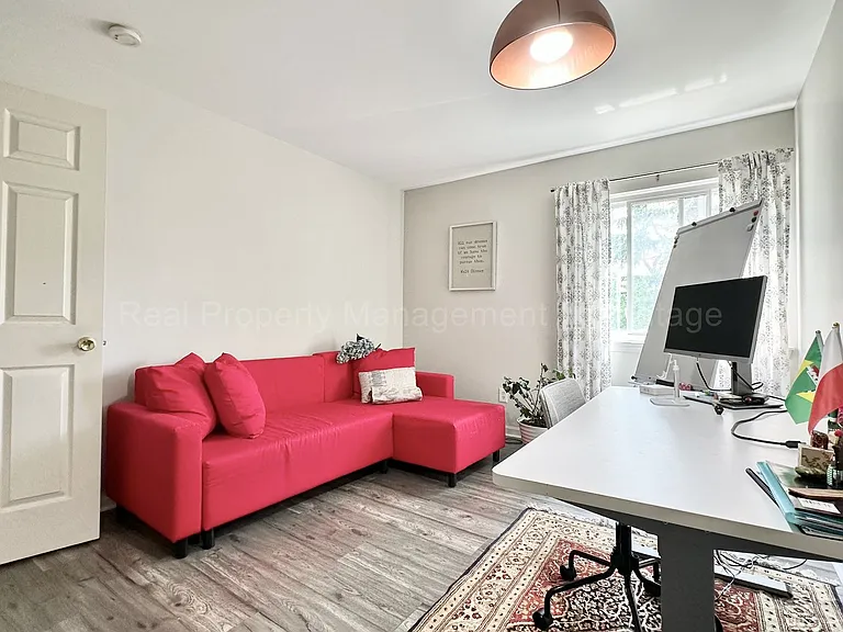 10111 Austrian Way — Photo 23