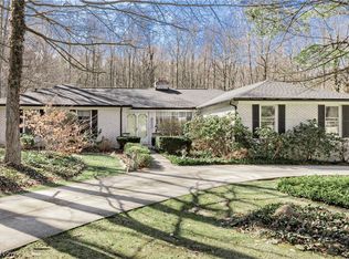 14988 Surrey Downs Dr, Novelty, OH 44072