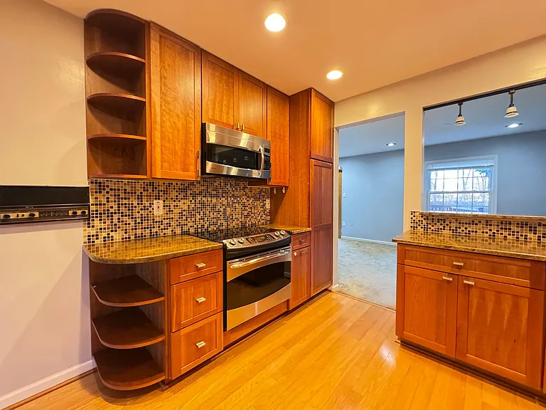 1110 Moorefield Creek Rd SW — Photo 10