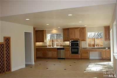 2nd image of 1201 Berry St