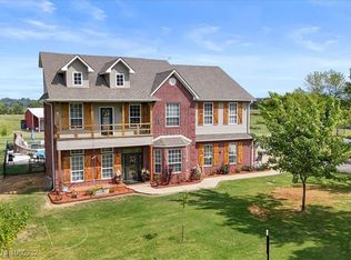 15562 State Highway 83, Howe, OK 74940